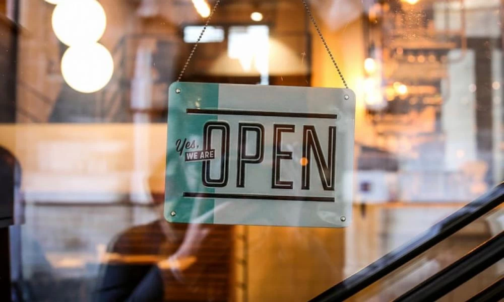 Αναλυτική λίστα με τις επιχειρήσεις που επανεκκινούν από 1η Ιουνίου